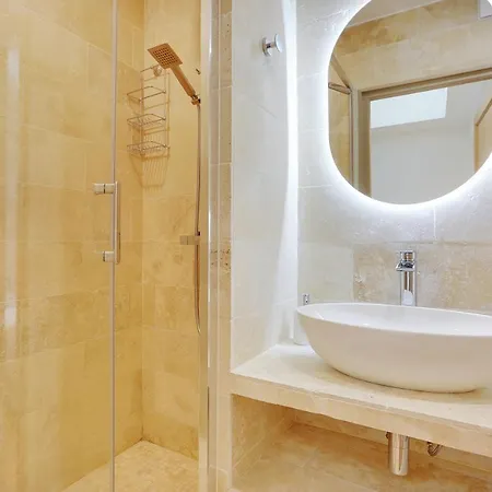 Elegant In Le Marais Appartement *